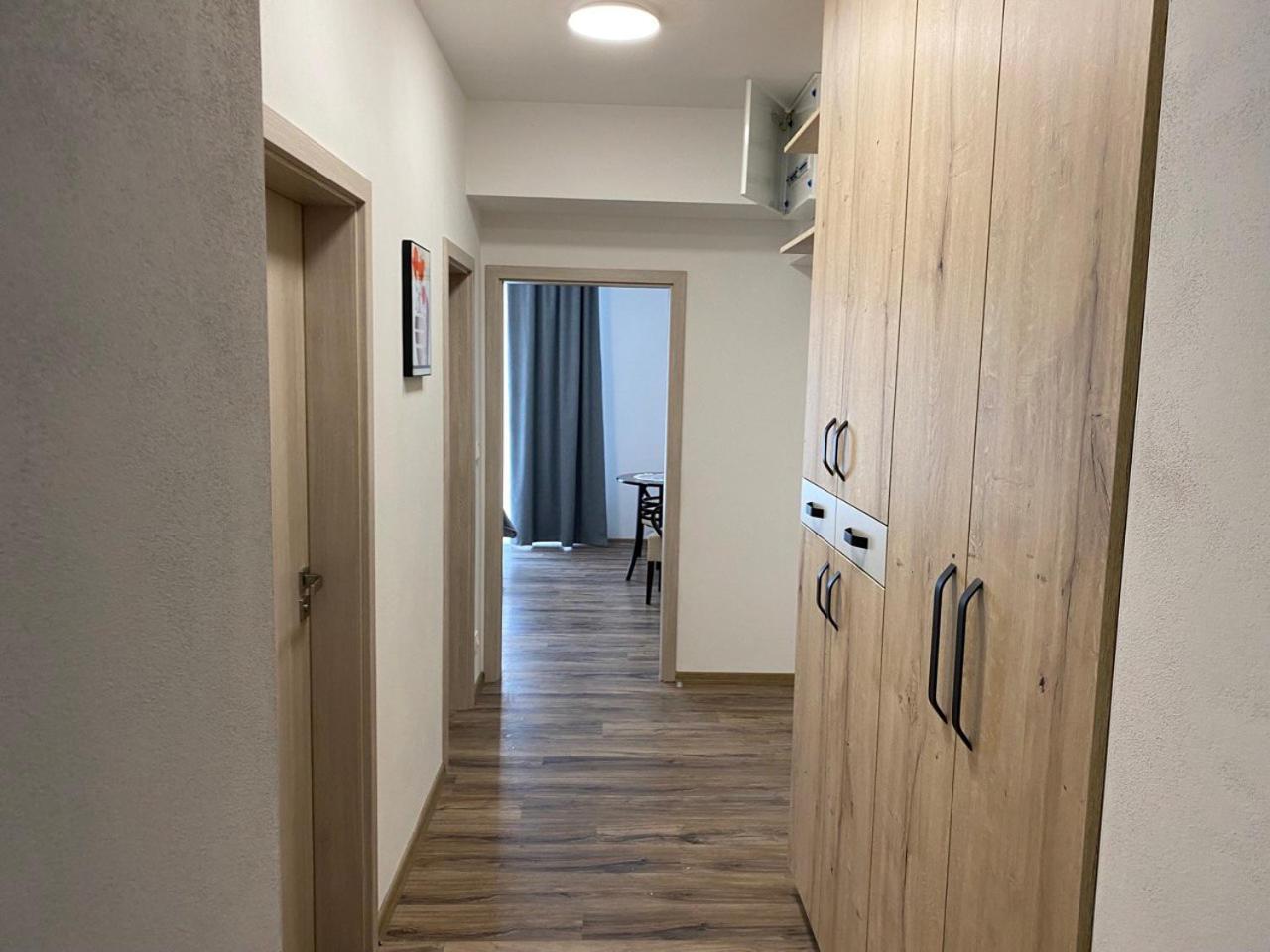 Perla Hradce 101 Daire Hradec Králové Dış mekan fotoğraf