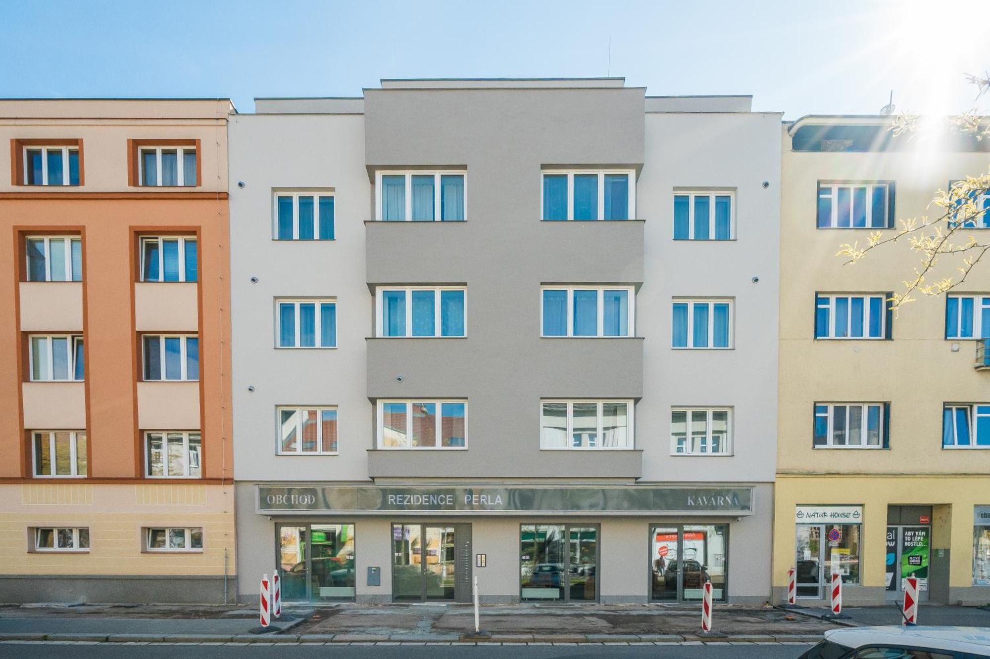 Perla Hradce 101 Daire Hradec Králové Dış mekan fotoğraf